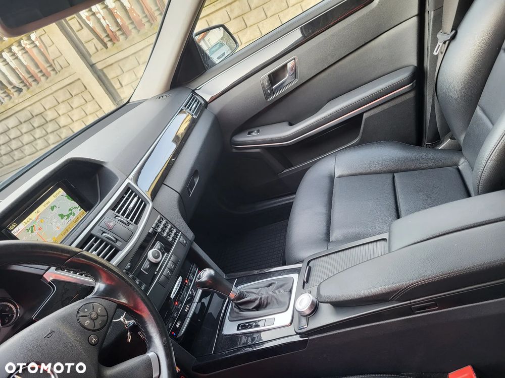 Mercedes-Benz Klasa E 250 CDI DPF BlueEFFICIENCY Automatik Avantgarde - 19