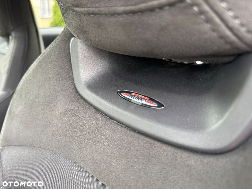 MINI ONE John Cooper Works Trim - 16