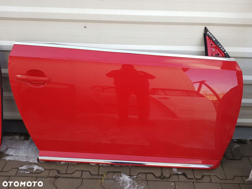 VW BEETLE 5C HB 11-19r DRZWI PRAWE LY3D - 1