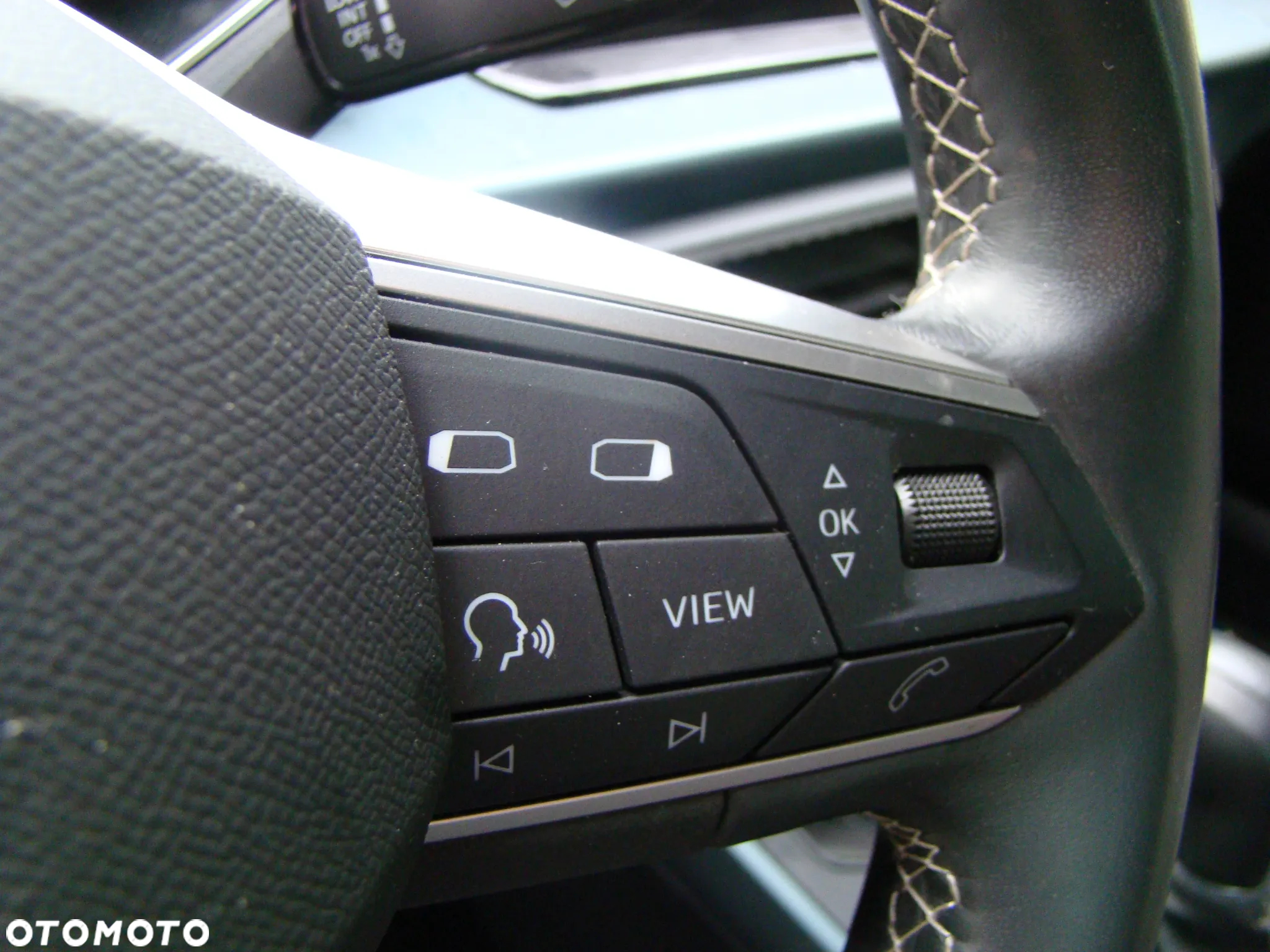 Seat Arona 1.0 TSI Full LED S&S DSG - 28