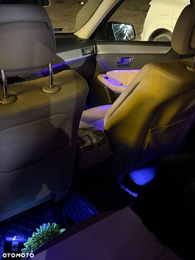 Mercedes-Benz Klasa E 350 CDI BlueEff Avantgarde - 16