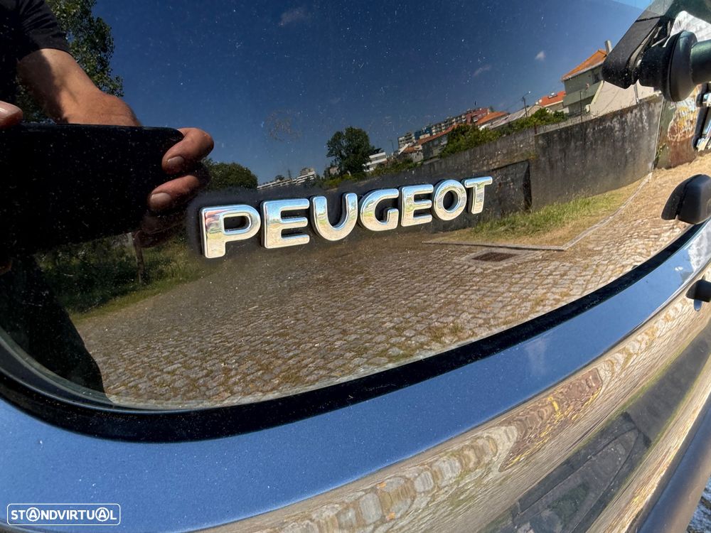 Peugeot 107 - 12
