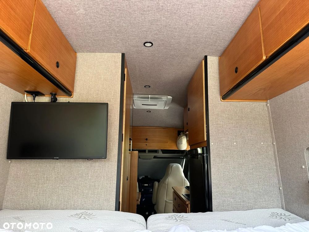 Ford Transit - 17