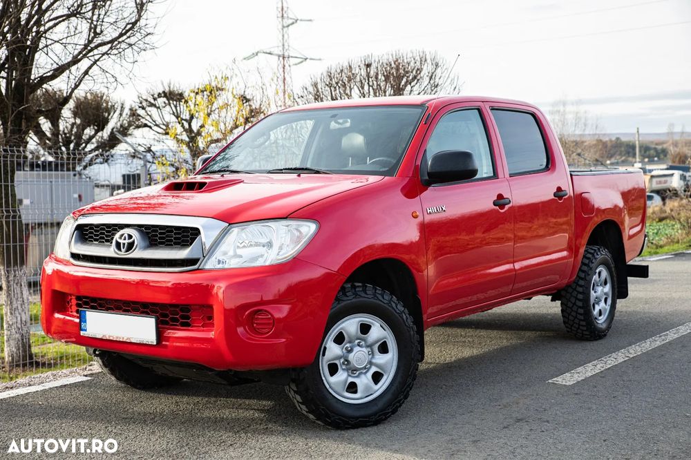 Toyota Hilux 4x4 Double Cab - 3
