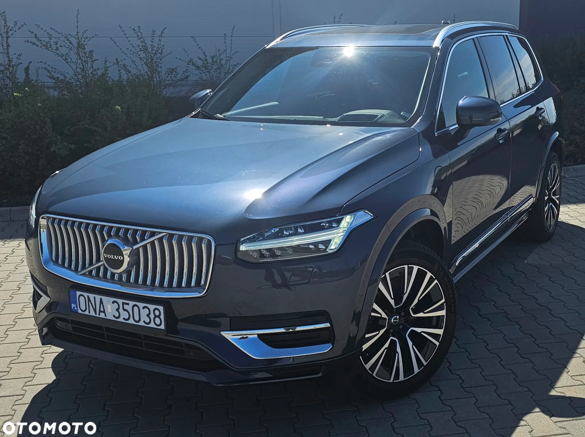 Volvo XC 90 T8 AWD Plug-In Hybrid Ultimate Bright 7os - 2