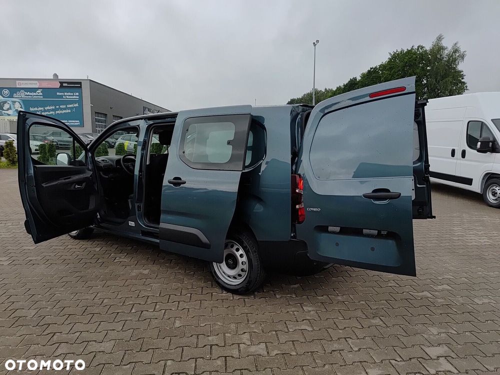 Opel Combo Cargo Combo Cargo Załogowy XL Diesel 131 KM Automat - 12