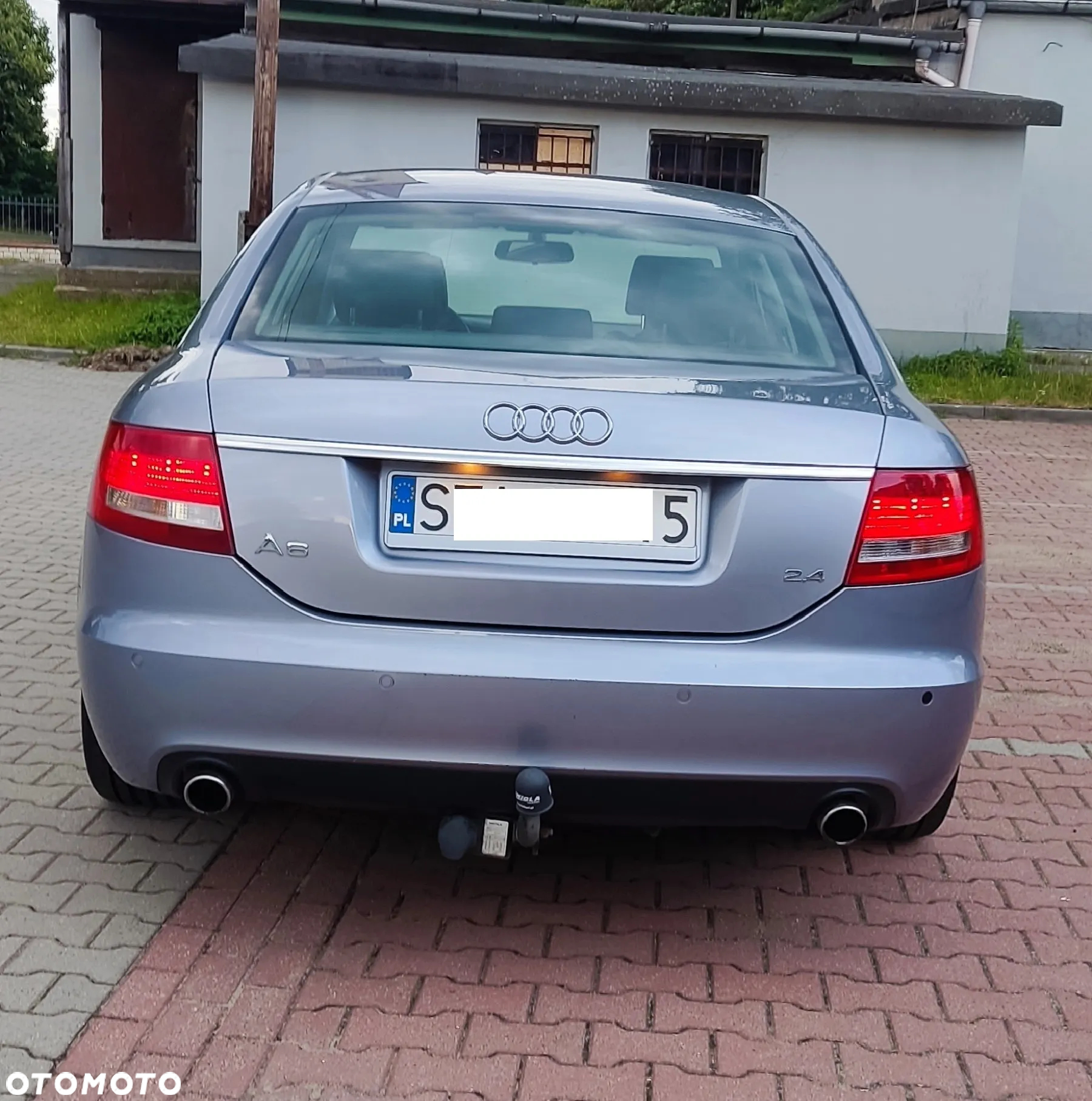 Audi A6 2.4 - 6