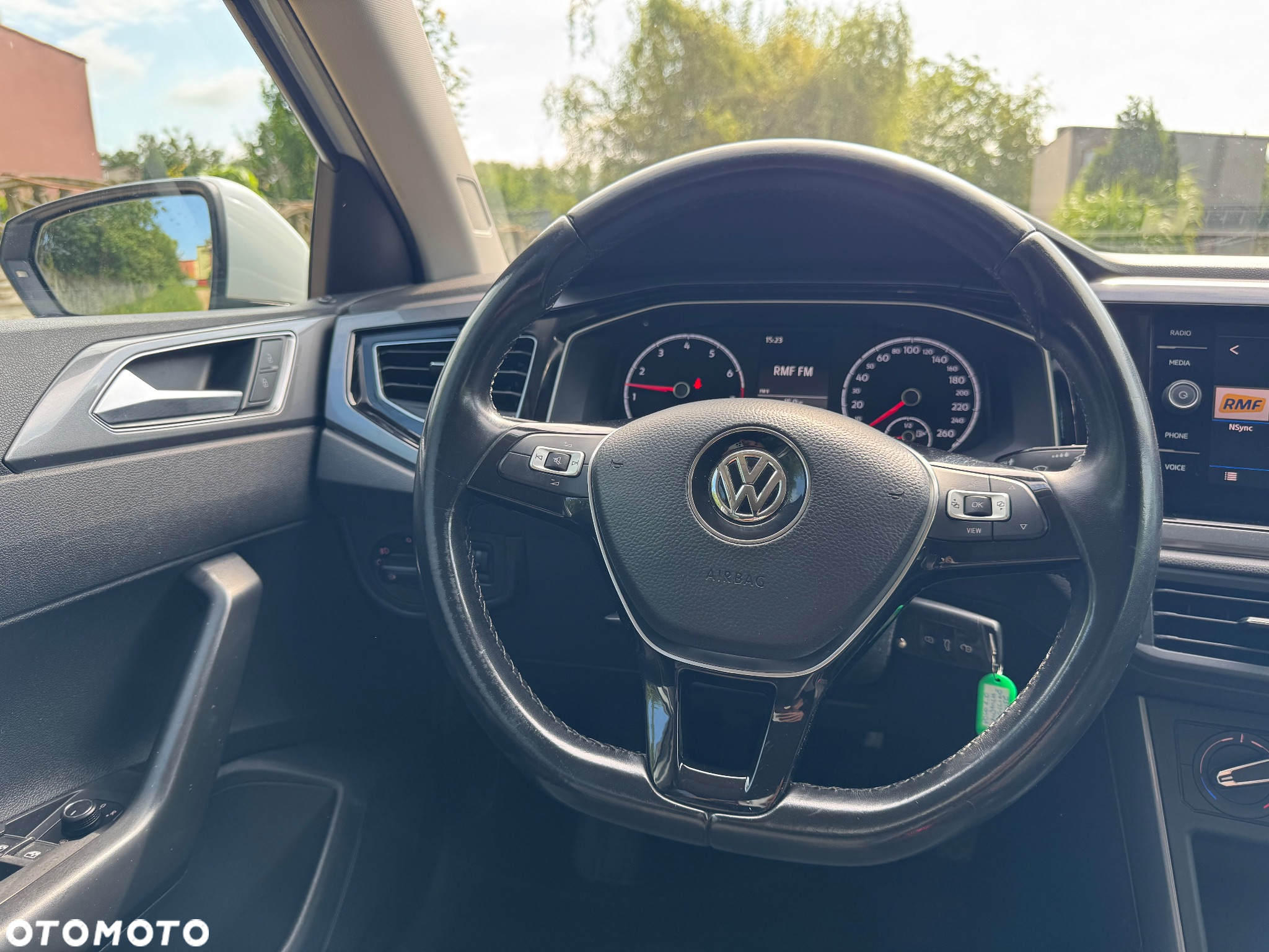 Volkswagen Polo 1.0 TSI Highline - 16