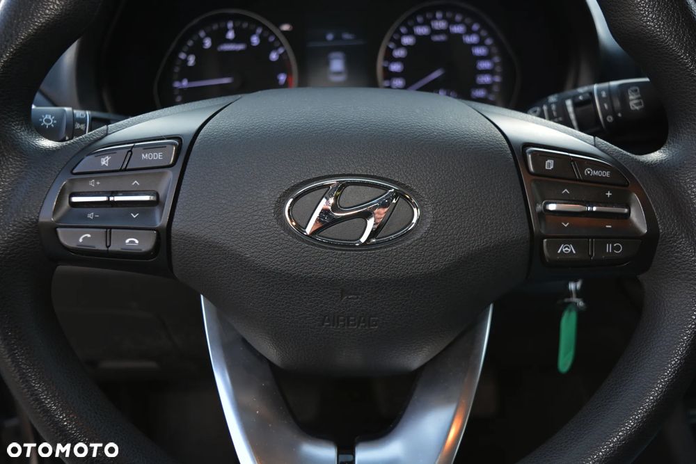 Hyundai i30 1.5 DPI Classic + - 12