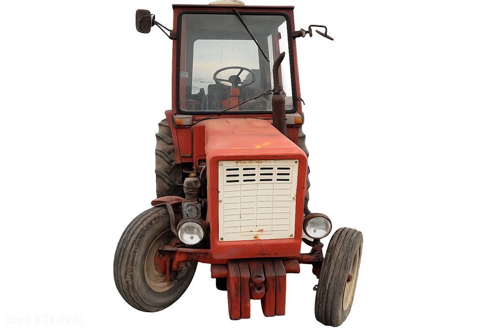 WLADIMIREC T-25A *CIĄGNIK NA CZĘŚCI* MASKA, LAMPA, DRZWI, LUSTERKO, ZDERZAK, GRILL, BŁOTNIK, KLAPA, BELKA, DESKA, FOTELE, KANAPA, ĆWIARTKA KIEROWNICA, TARCZE, ZACISKI, ZAWIESZENIE, KOMPLETNY PRZÓD, KOMPLETNY TYŁ, LICZNIK, ZEGARY, PRAWE LEWE PRZÓD TYŁ - 2