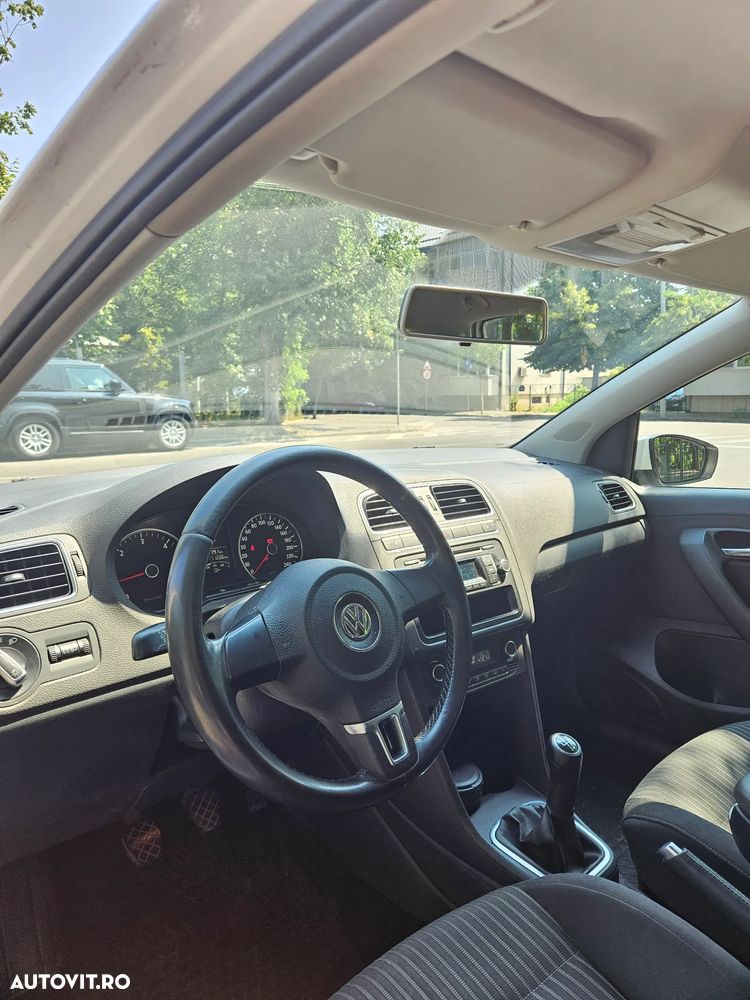 Volkswagen Polo 1.6 TDI CR DPF Comfortline - 11