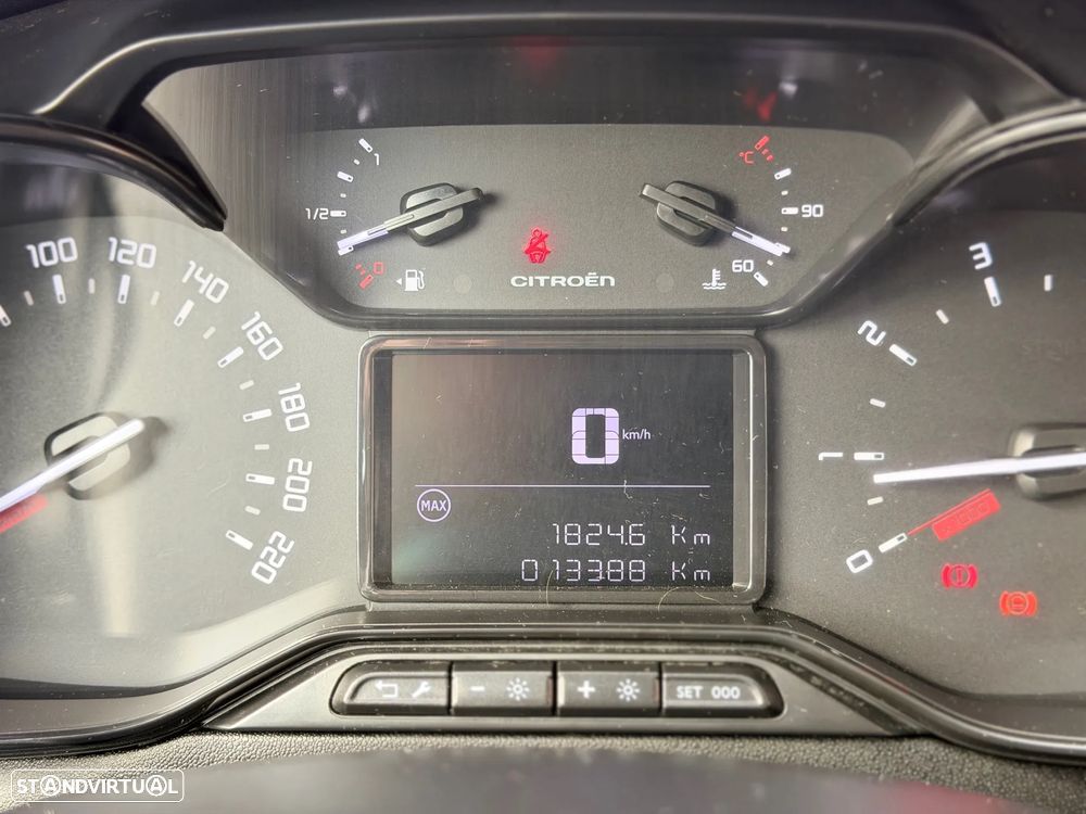 Citroën C3 1.2 PureTech Shine - 6