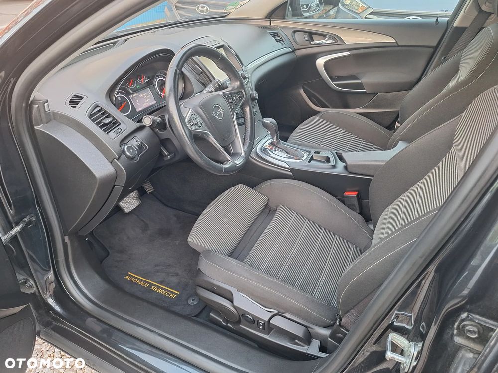 Opel Insignia - 17