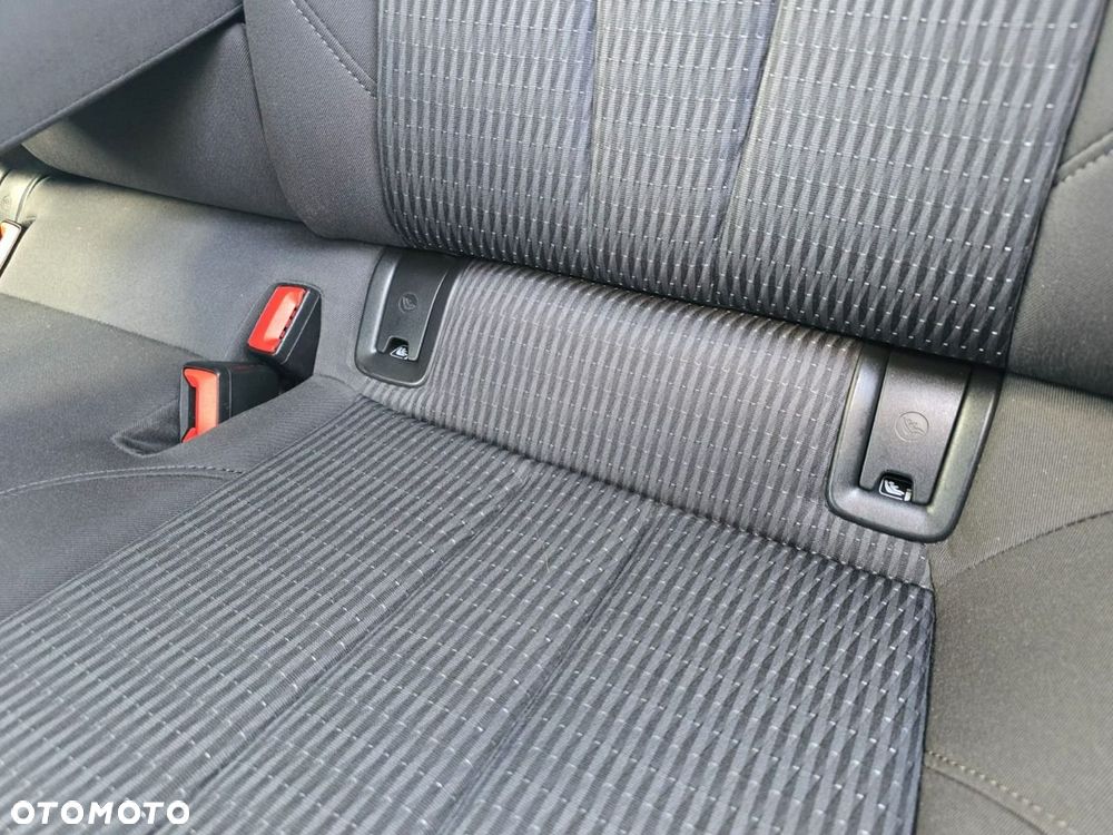 Audi A4 Limousine - 24