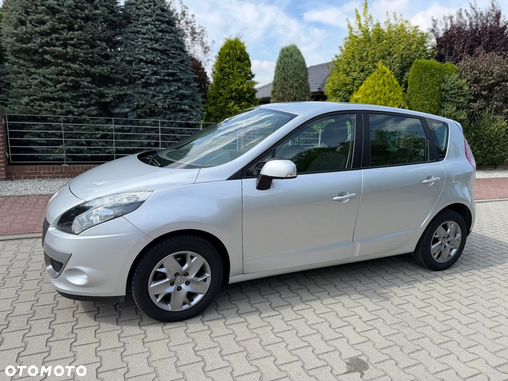 Renault Scenic - 11