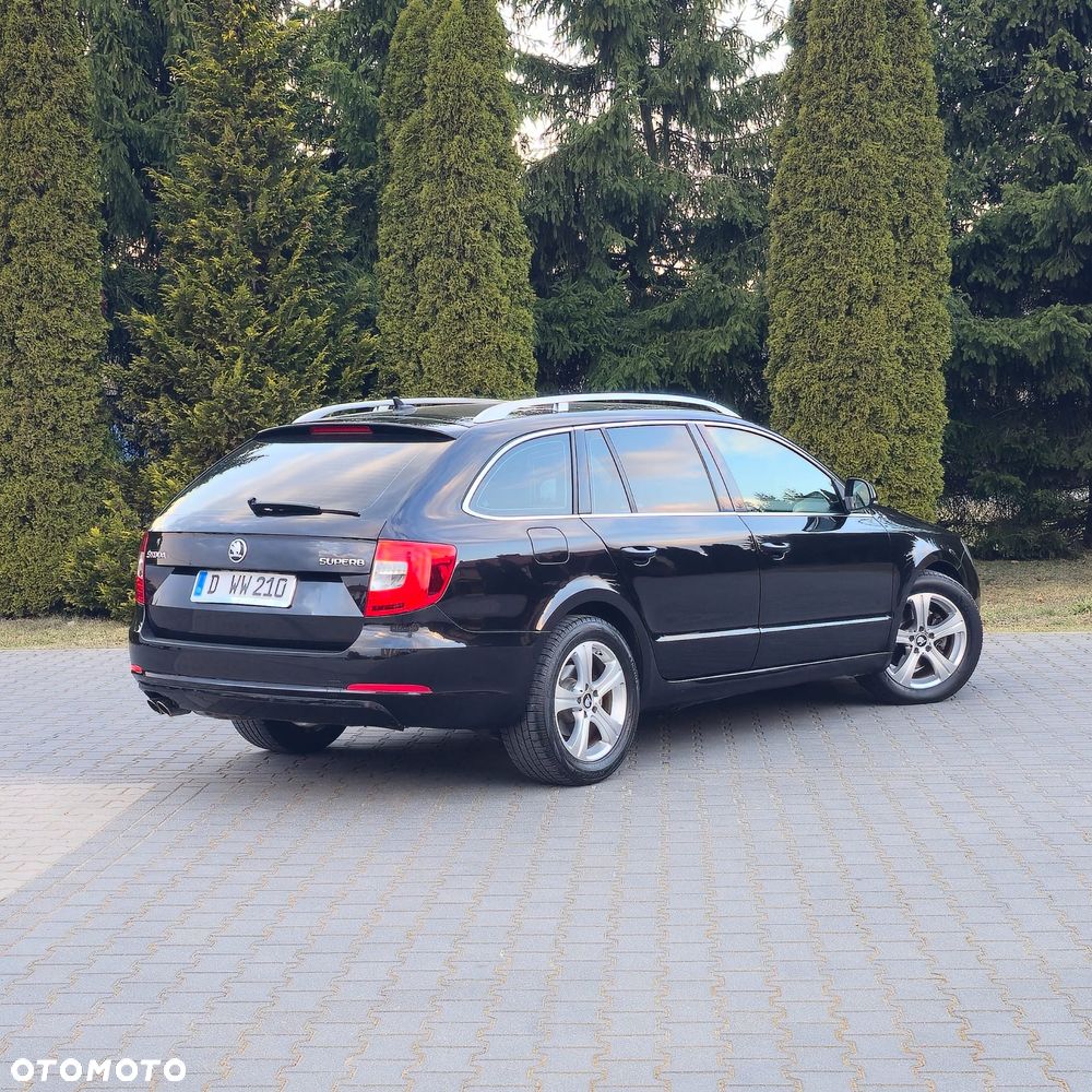 Skoda Superb 2.0 TDI DSG Comfort - 14
