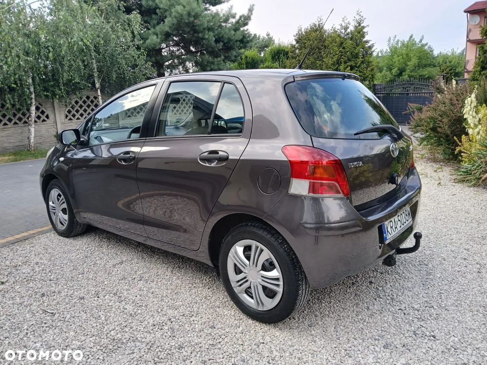 Toyota Yaris 1.33 VVT-i Life - 13