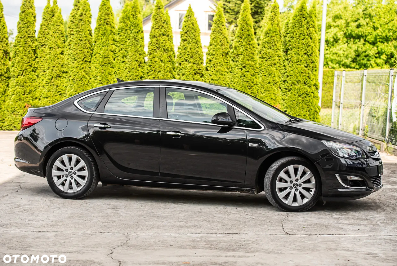 Opel Astra 1.7 CDTI DPF Active - 3