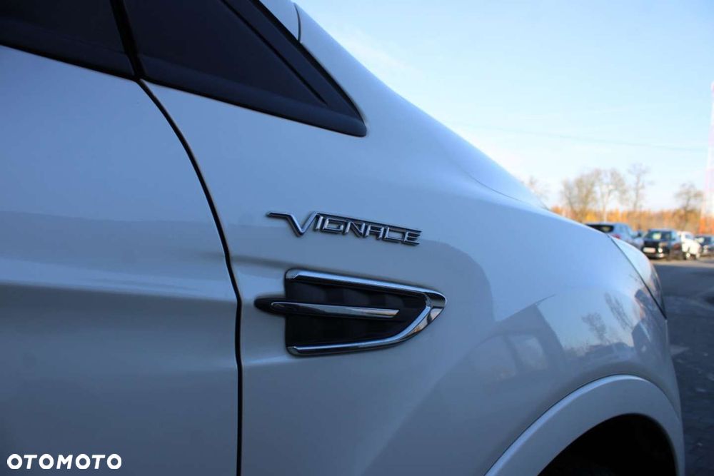 Ford Kuga 1.5 EcoBoost 2x4 Vignale - 16