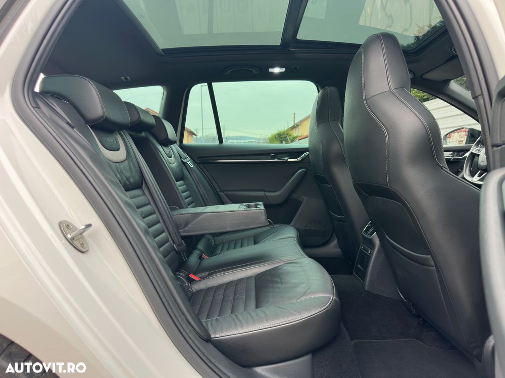 Skoda Octavia 2.0 TDI RS DSG - 19