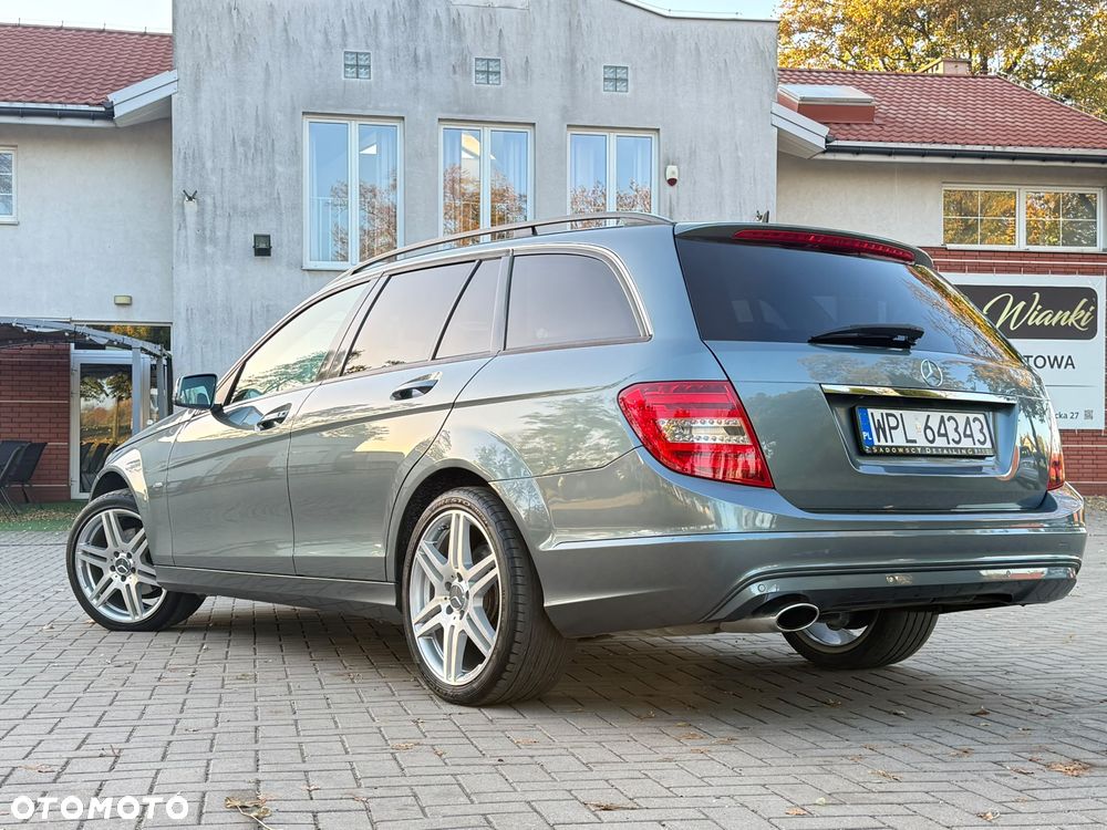 Mercedes-Benz Klasa C 220 CDI 7G-TRONIC Edition - 20