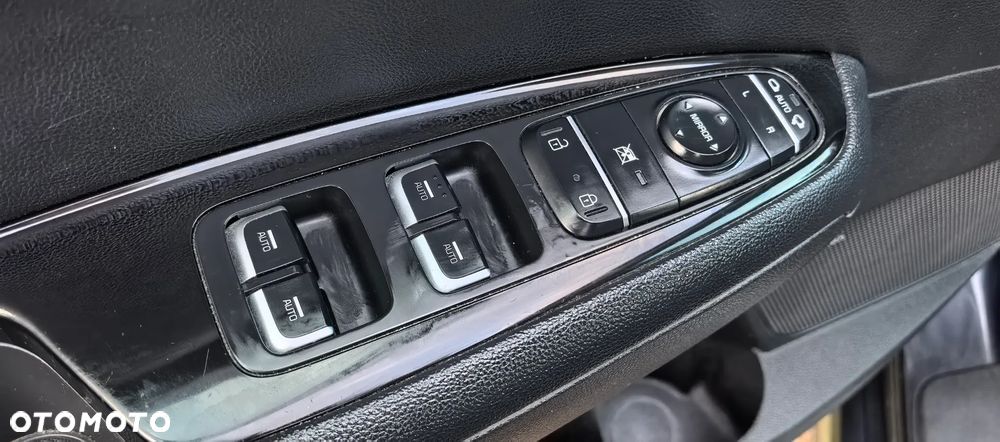 Kia Optima 1.7 CRDI XL DCT - 13