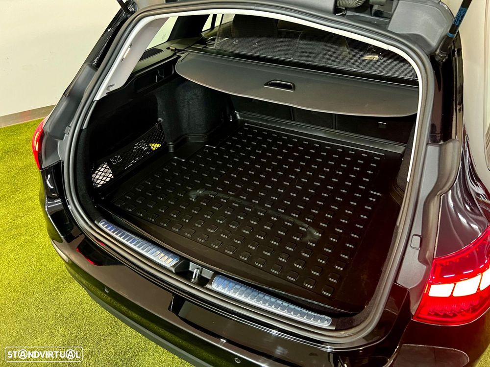 Mercedes-Benz C 200 - 32