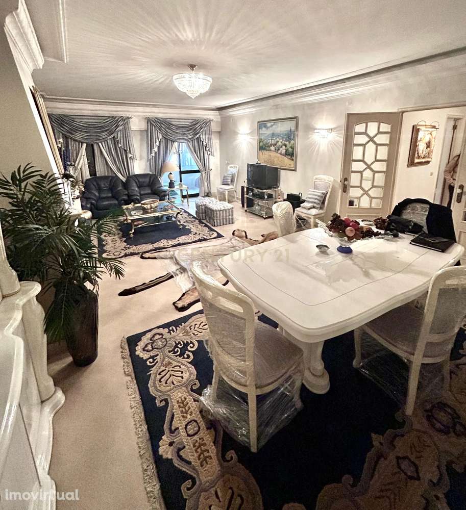 Apartamento T4 para arrendamento na freguesia de Arroios, em Lisboa - Grande imagem: 4/27