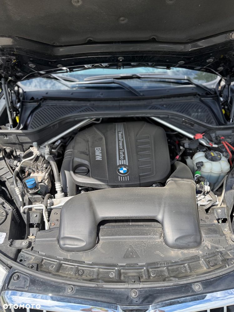 BMW X6 xDrive40d - 23