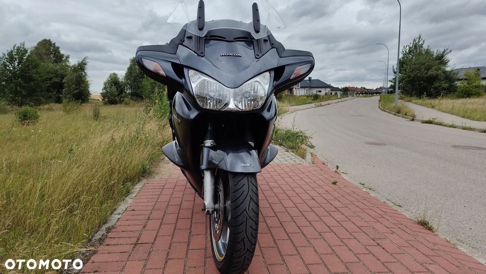 Honda ST - 18