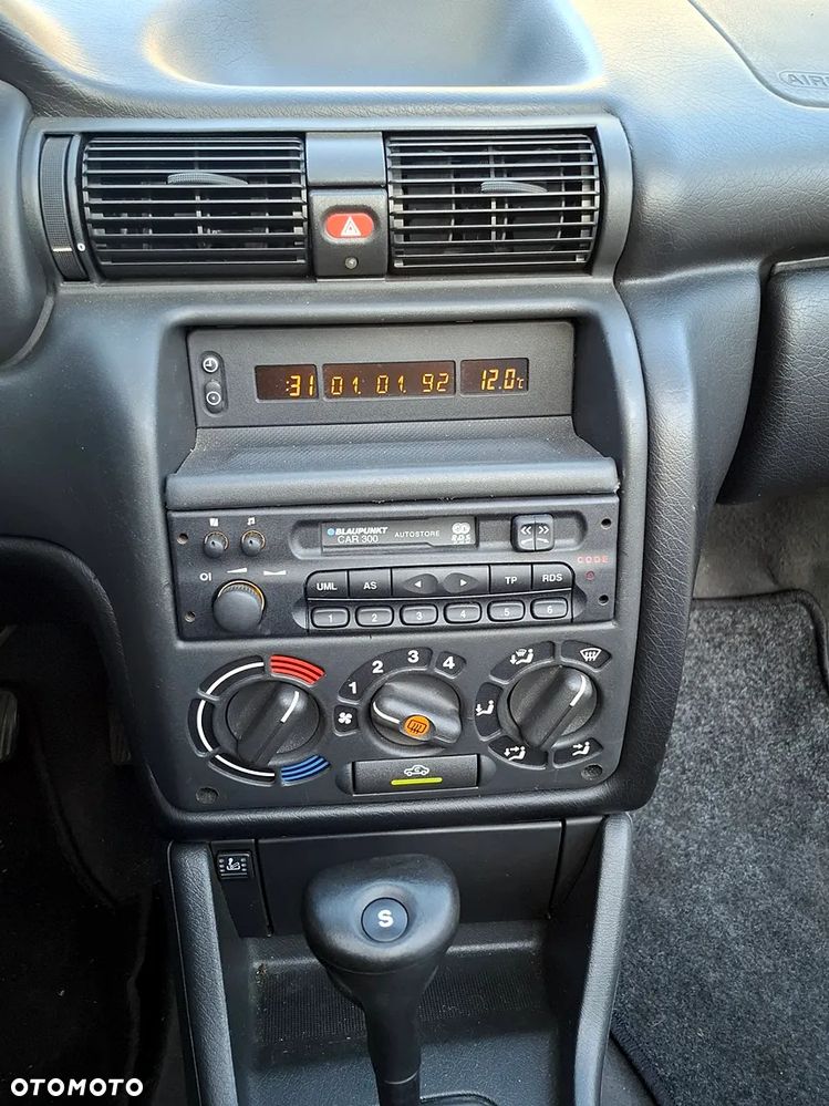 Opel Astra - 28
