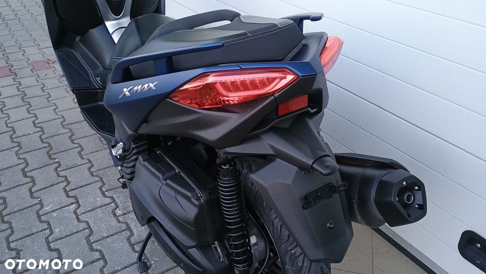 Yamaha X-max - 19