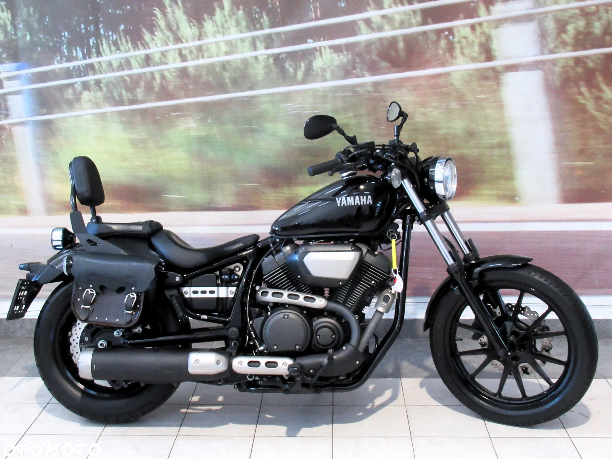 Yamaha XVS - 7