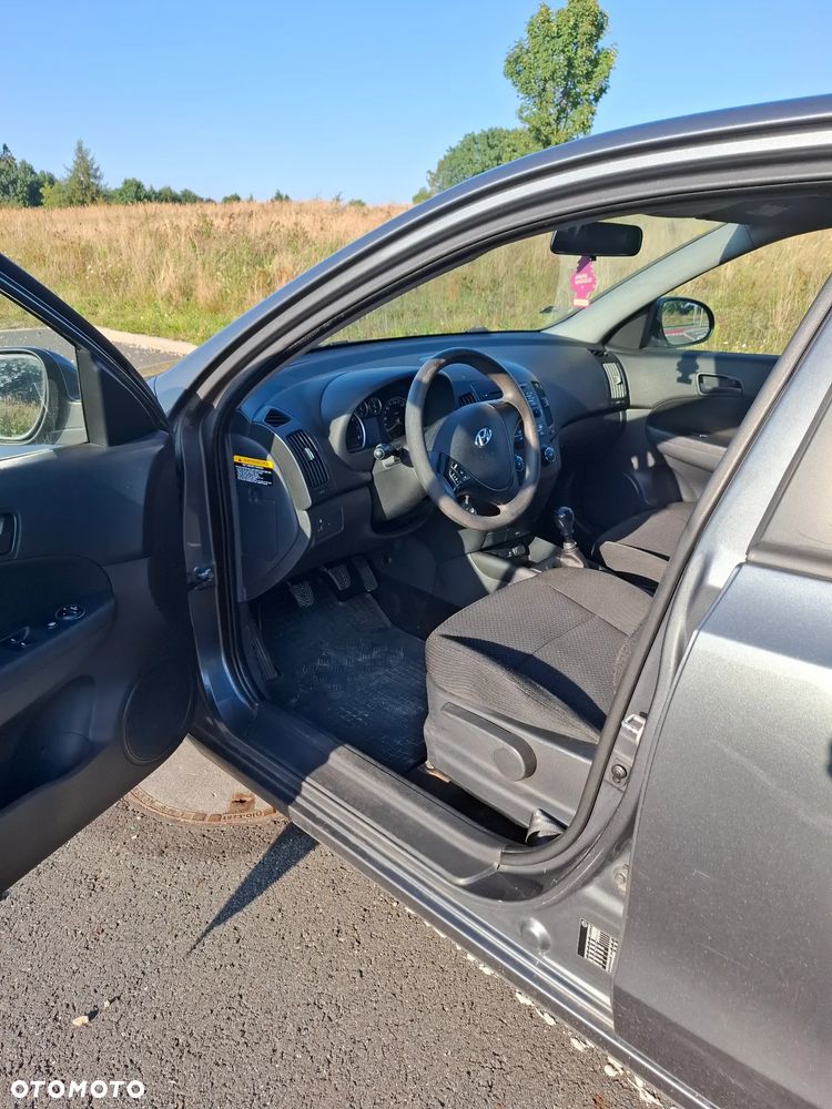 Hyundai i30 1.4 Classic - 6