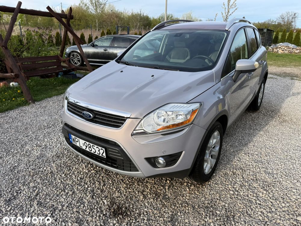 Ford Kuga 2.0 TDCi 2x4 Titanium - 5