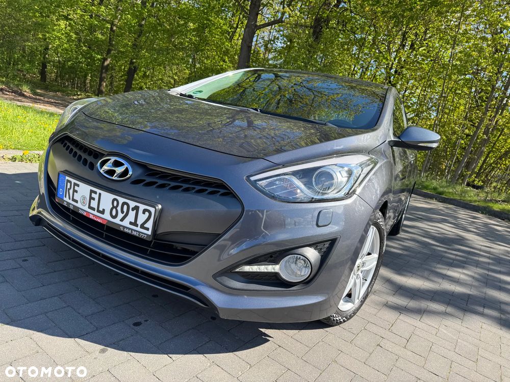 Hyundai i30 1.6 CRDI DCT Premium - 2