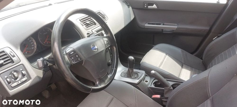 Volvo S40 2.0D - 2