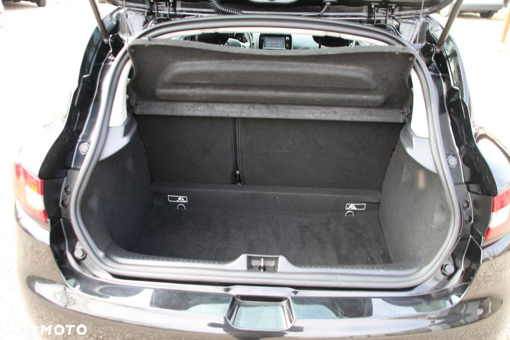 Renault Clio 1.2 16V 75 Limited - 15