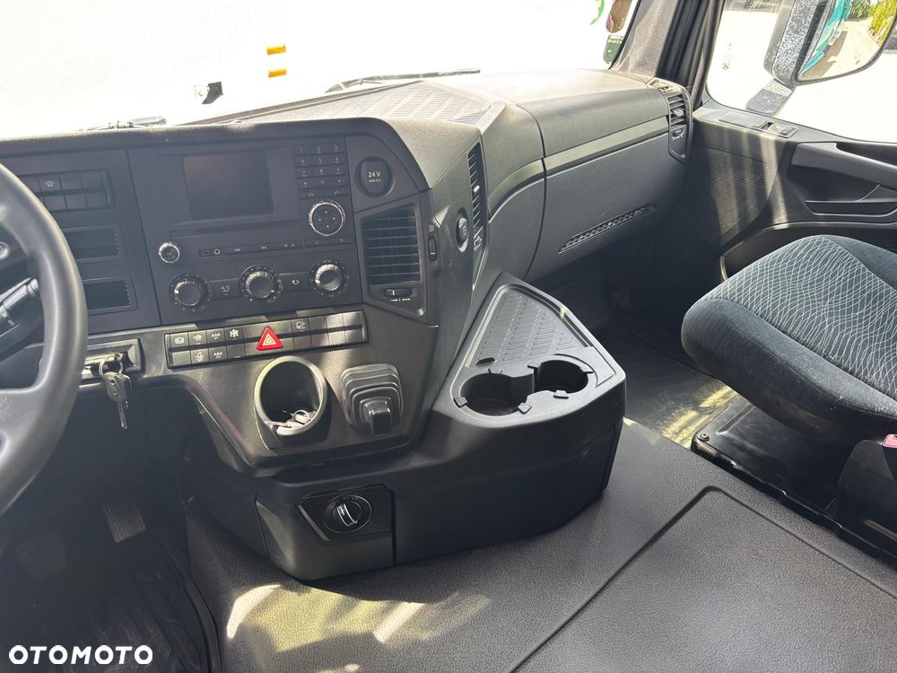 Mercedes-Benz MB AROCS 4142 8x4 EURO6 - 19