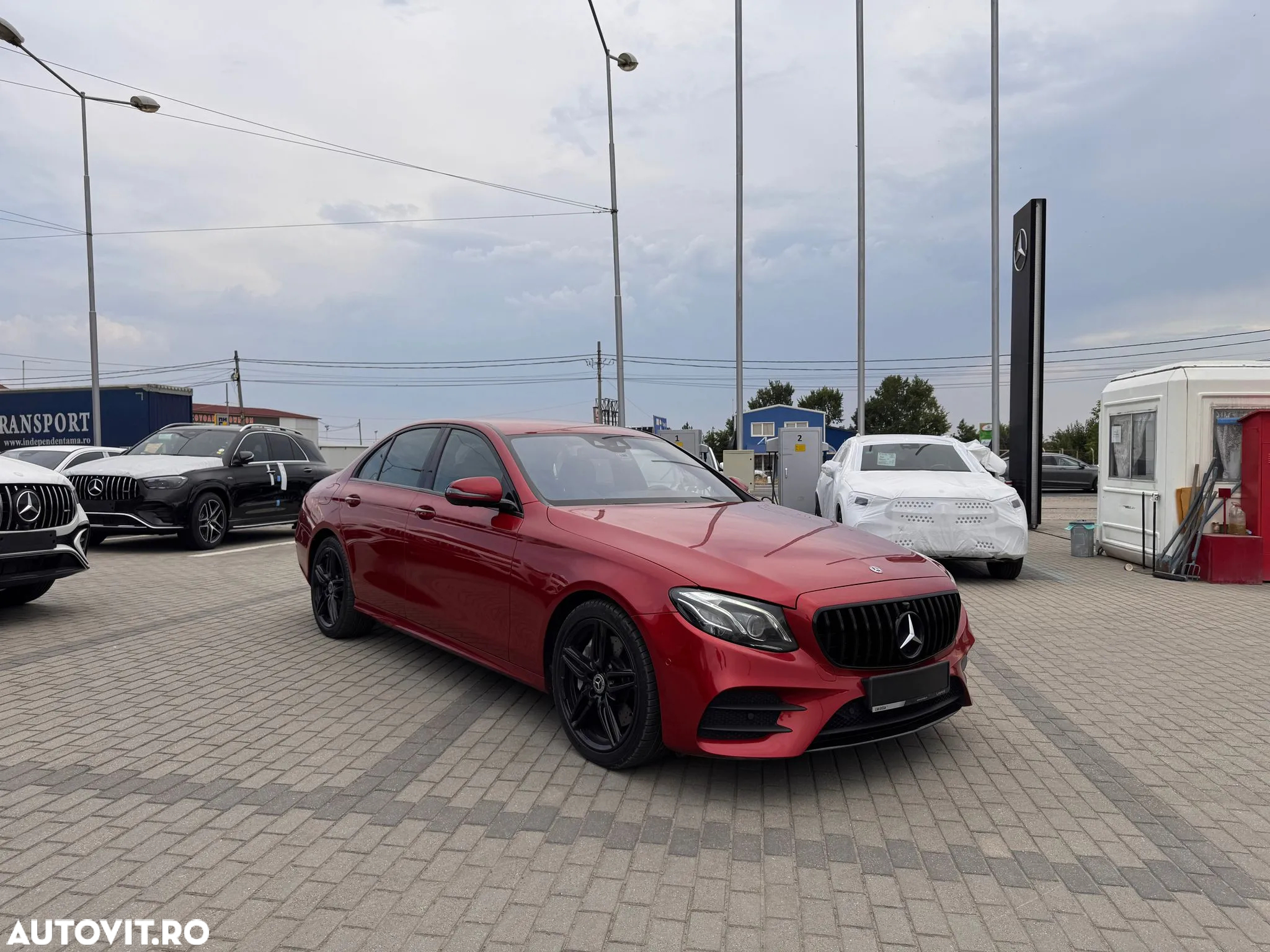 Mercedes-Benz E - 14