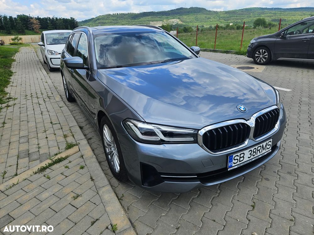 BMW Seria 5 530e xDrive AT PHEV - 3