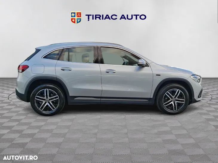 Mercedes-Benz GLA 250 e 8G-DCT Progressive - 7