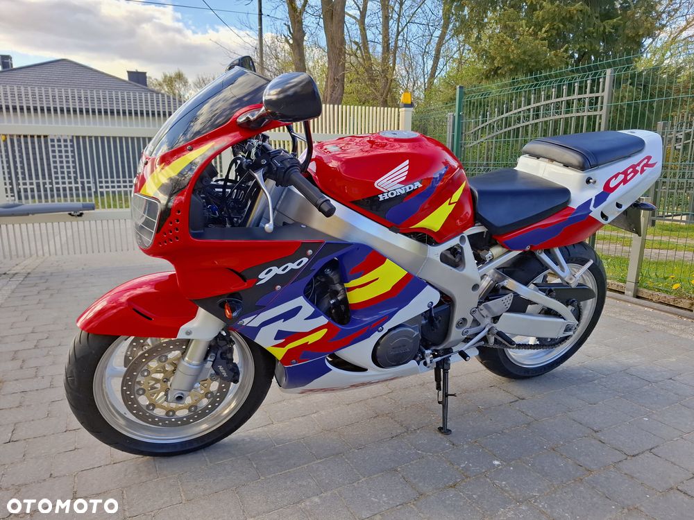 Honda CBR - 36