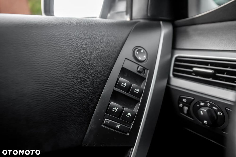BMW Seria 5 525i - 21