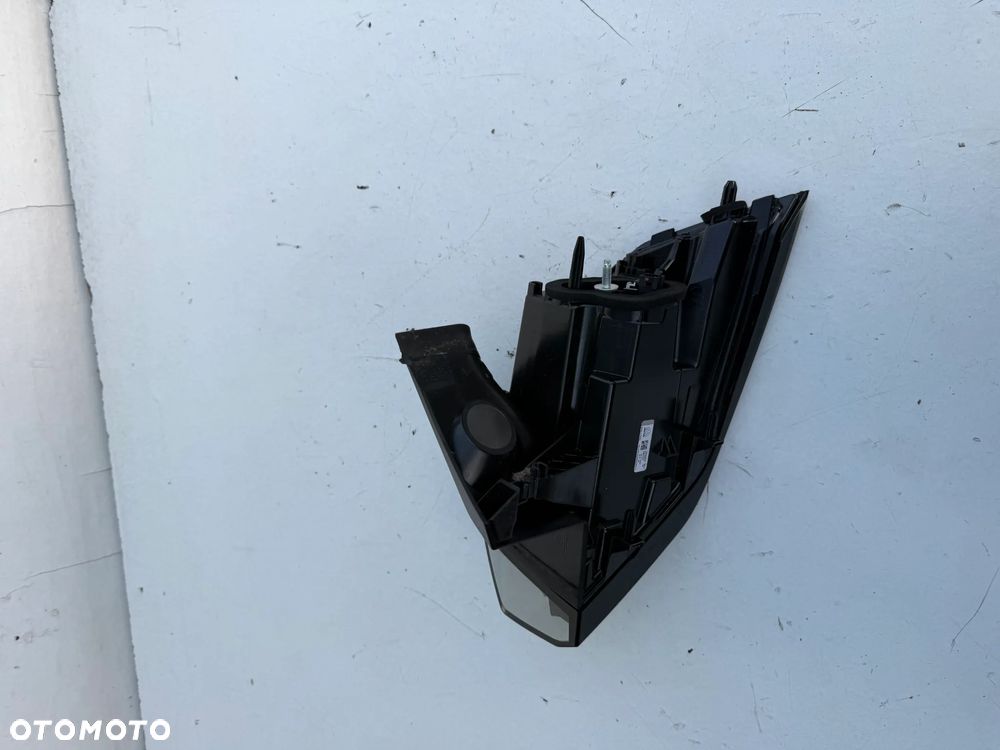 LAMPA LEWA TYLNA TYL PEUGEOT 2008 II LIFT 9850449780 - 4