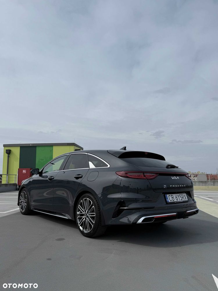 Kia ProCeed - 5
