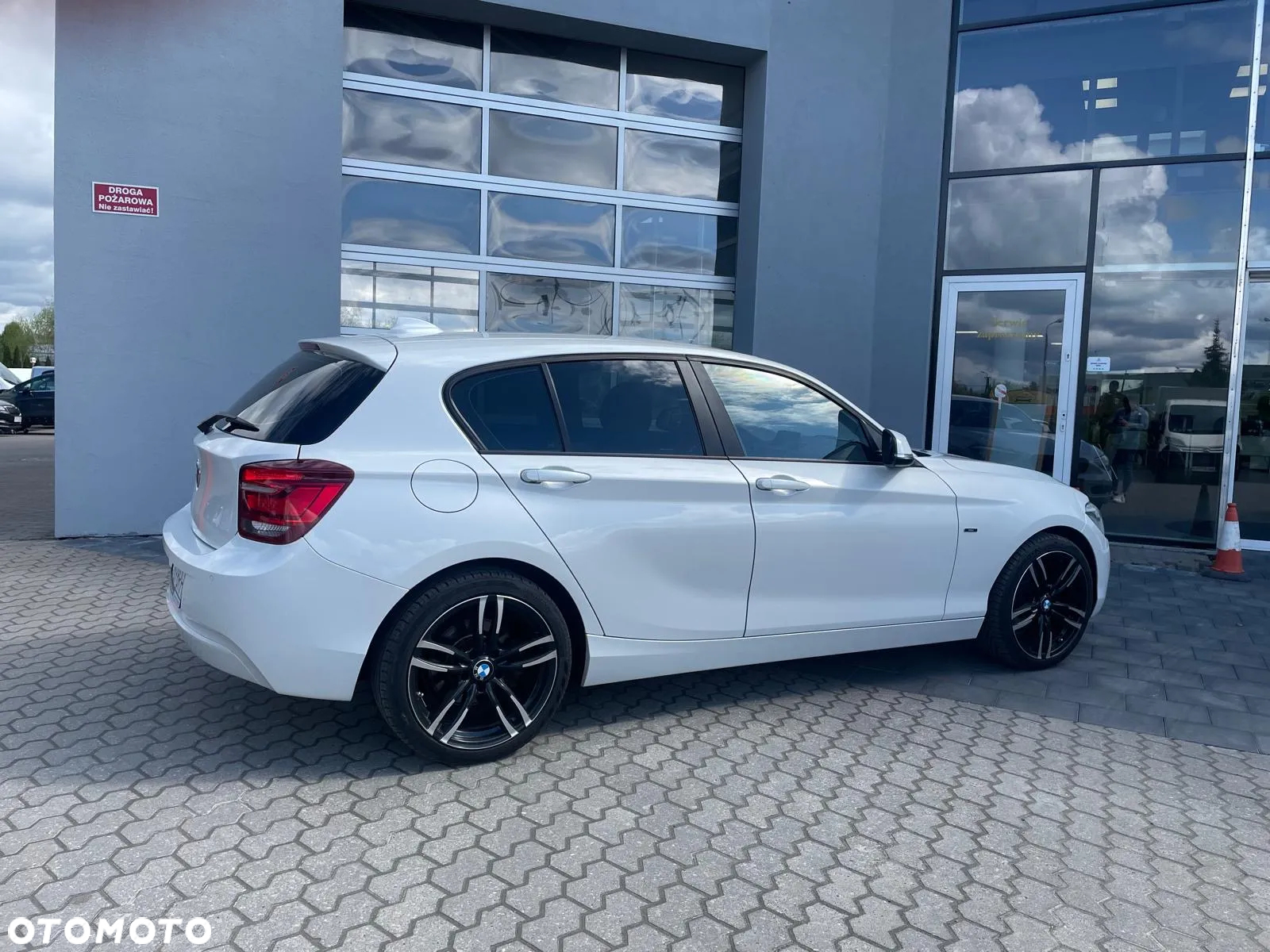BMW Seria 1 - 9