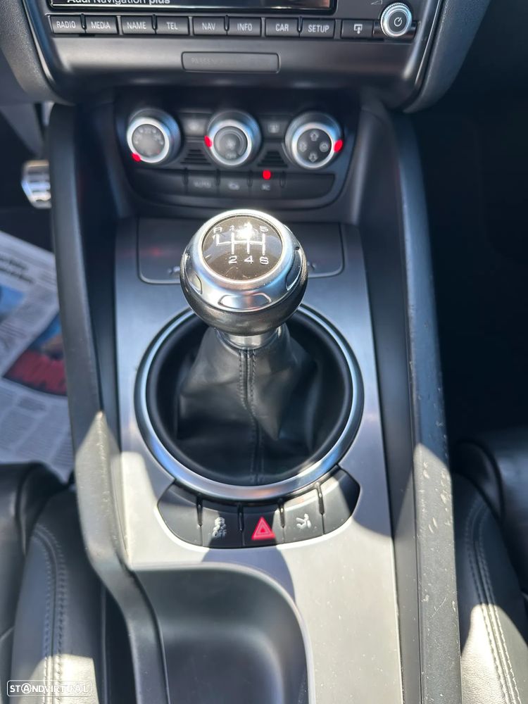 Audi TT Coupé 2.0 TDI quattro S-line - 29