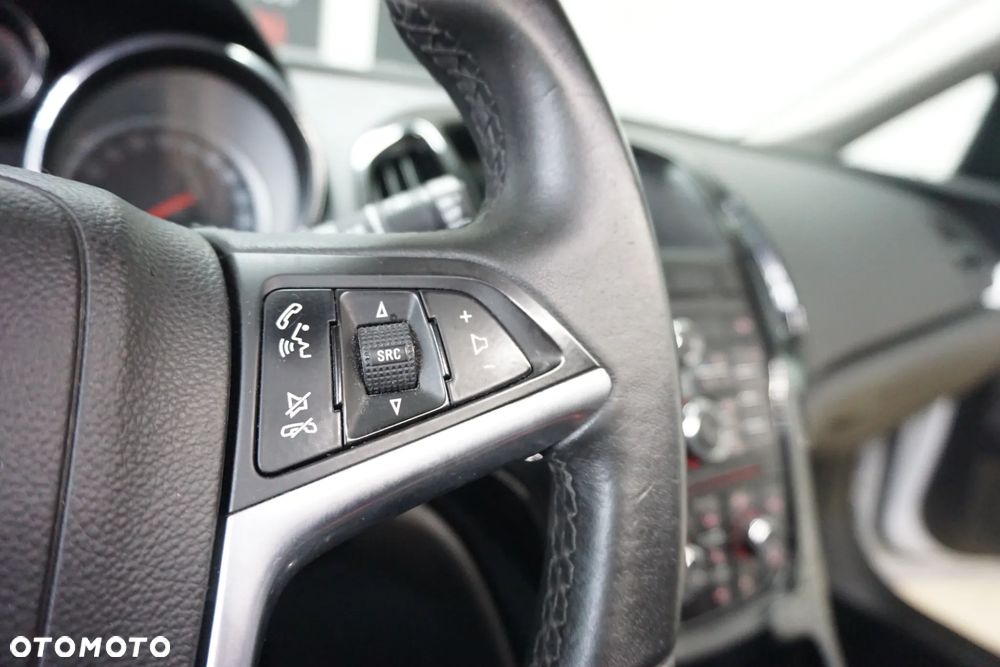 Opel Astra 1.4 Turbo Cosmo - 31