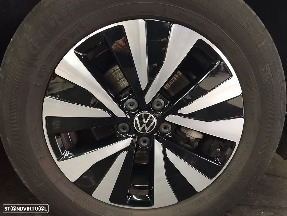 VW Taigo 1.0 TSI - 9